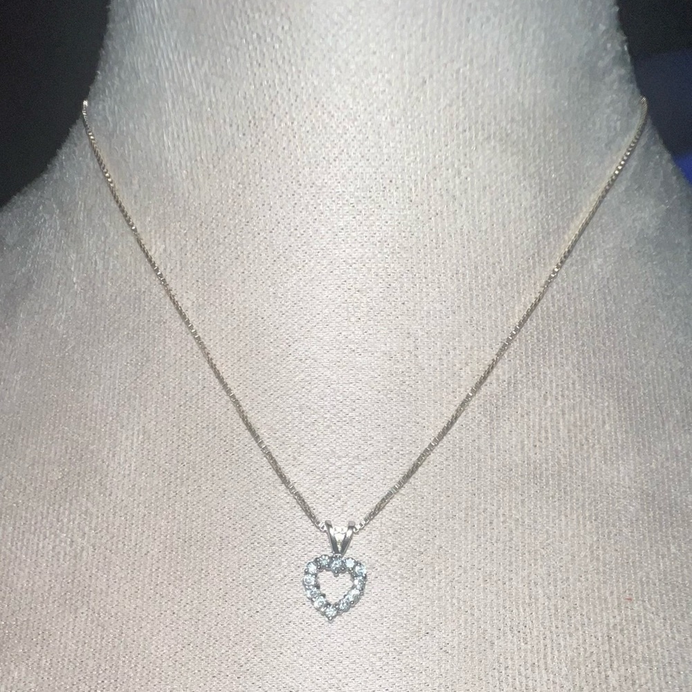 925 Silver Heart Pendant Necklace 16" Box Chain